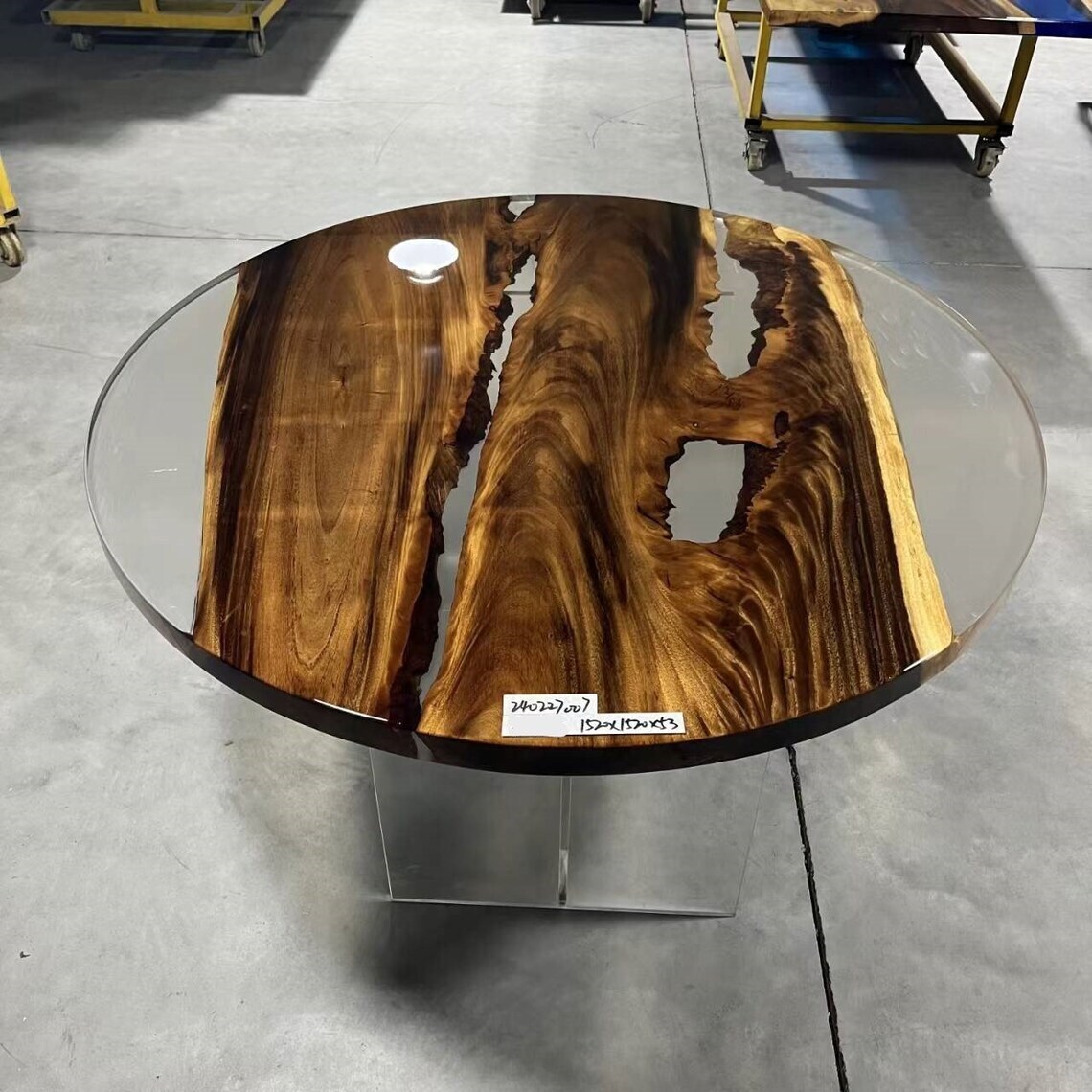 Round Epoxy Dining Table, Clear Epoxy resin table, wooden table for home decor