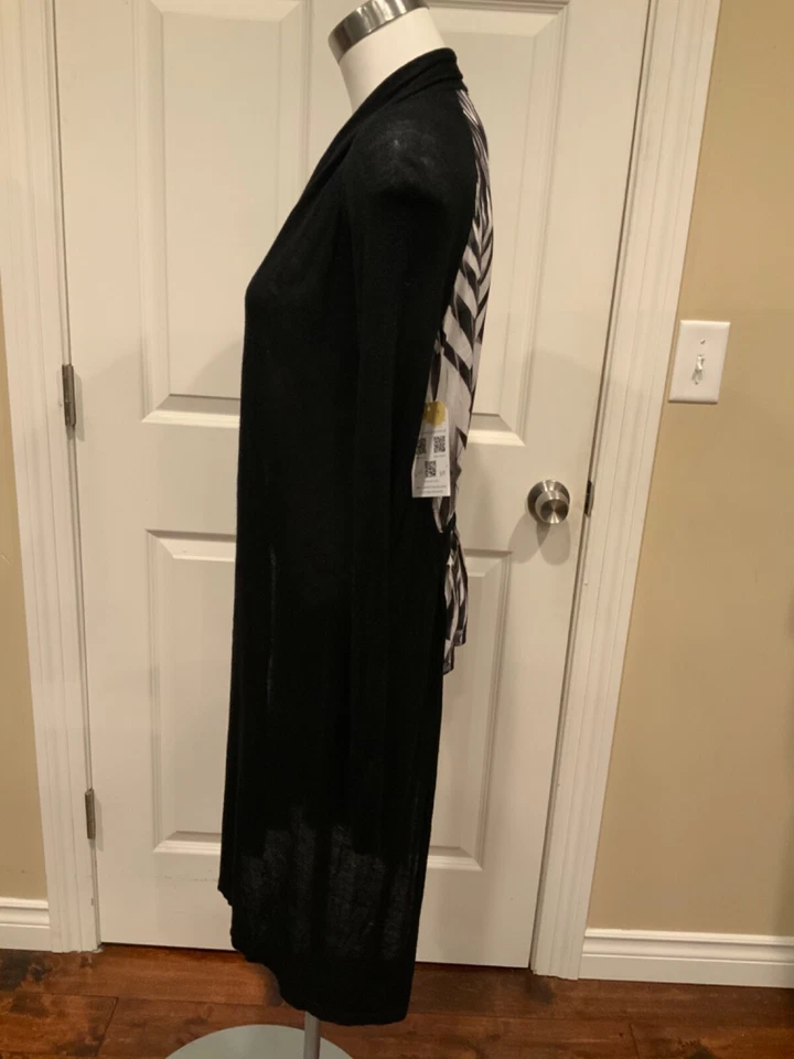 Cárdigan Ted Baker Negro Blanco Geométrico 100% Seda Frente Abierto Talla Mediana | TB 2 Foto 4 de 4