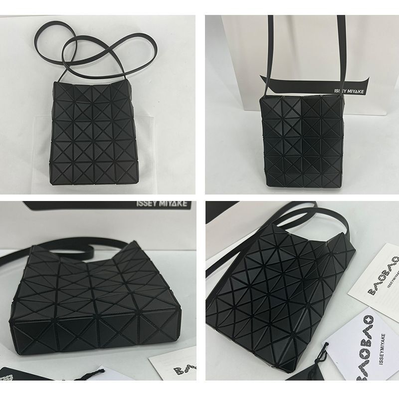 BAO BAO ISSEI MIYAKE PRISM MATTE-2 4×5 Shoulder Bag 2 Colors
