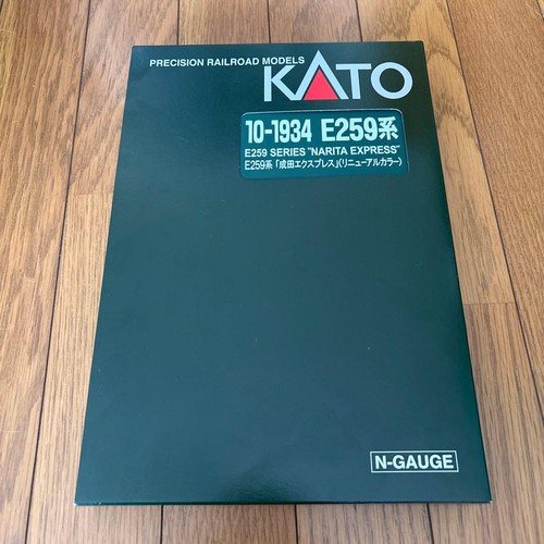 KATO 10-1934 E259 serie Narita Express 890684 | Condition: Used