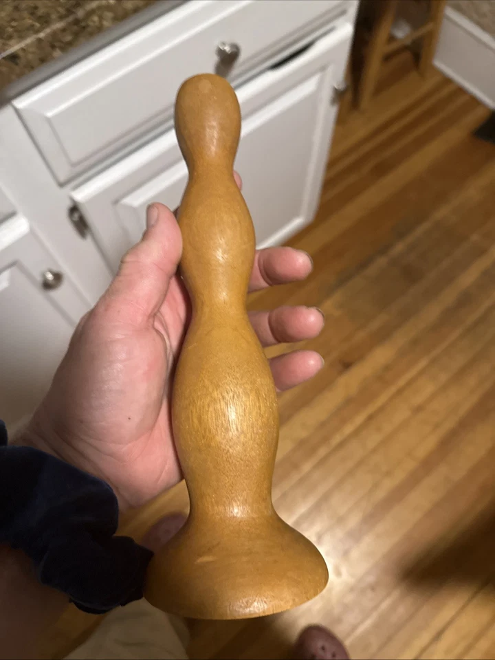 JUEGO DE 2 CANDELABROS PILAR MADERA FRUTA TORNEADOS GRANERO CERÁMICA Foto 2 de 4