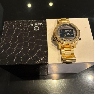 WIRED h Hiroshi Fujiwara Honeycomb Solar Funkuhr Gold aus Japan