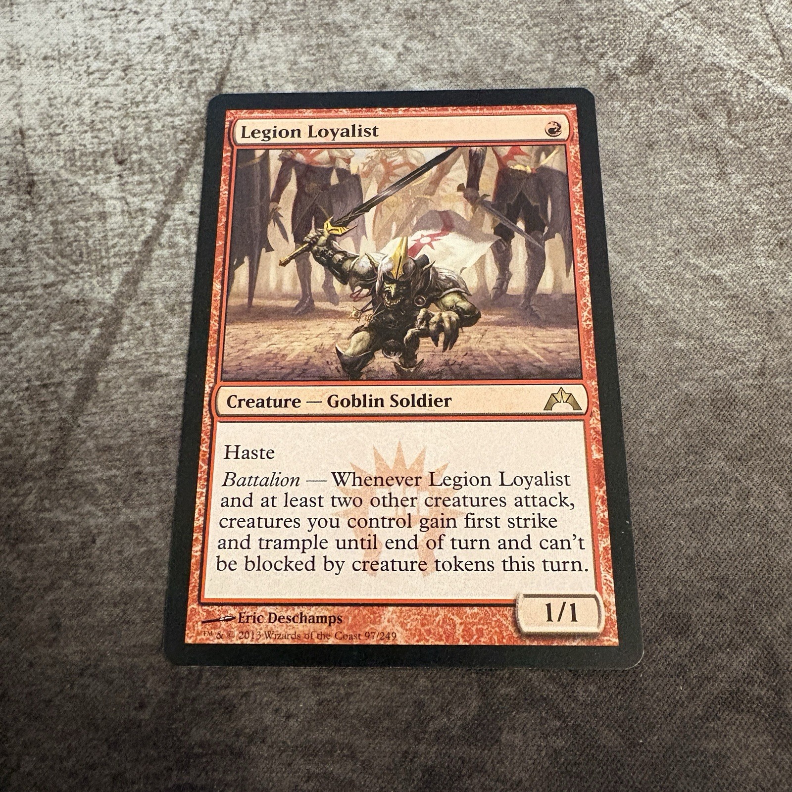 Legion Loyalist - Gatecrash - MTG Magic the Gathering - LP