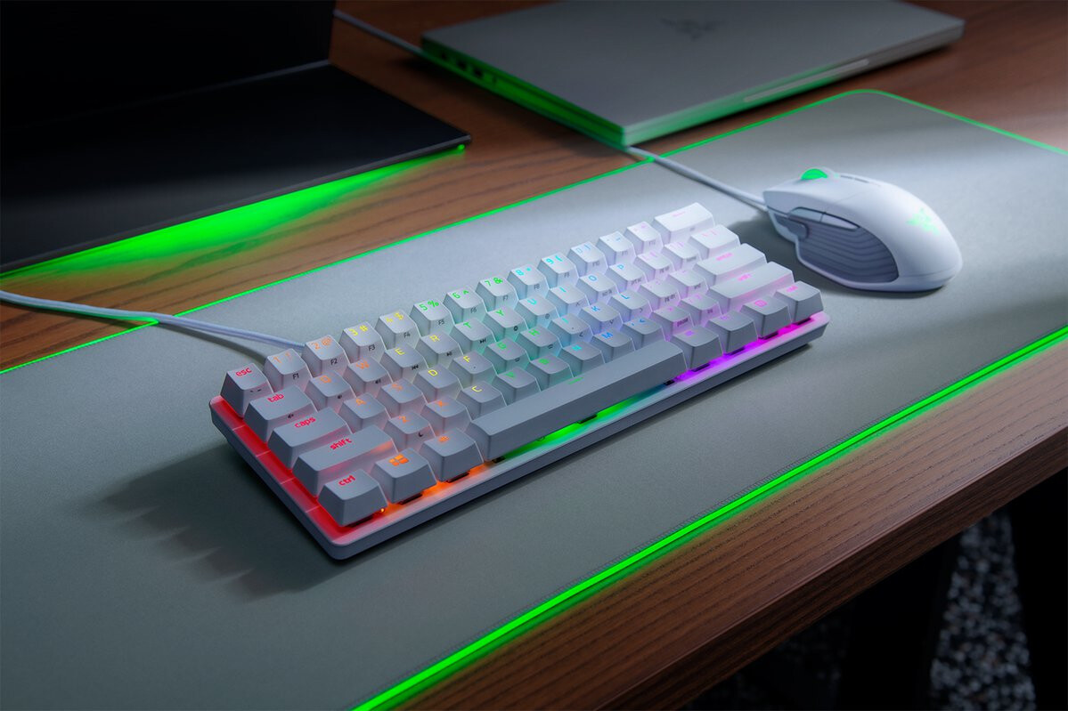 Razer Huntsman Mini Gaming Keyboard Optical Purple Switches Chroma RGB UK Layout
