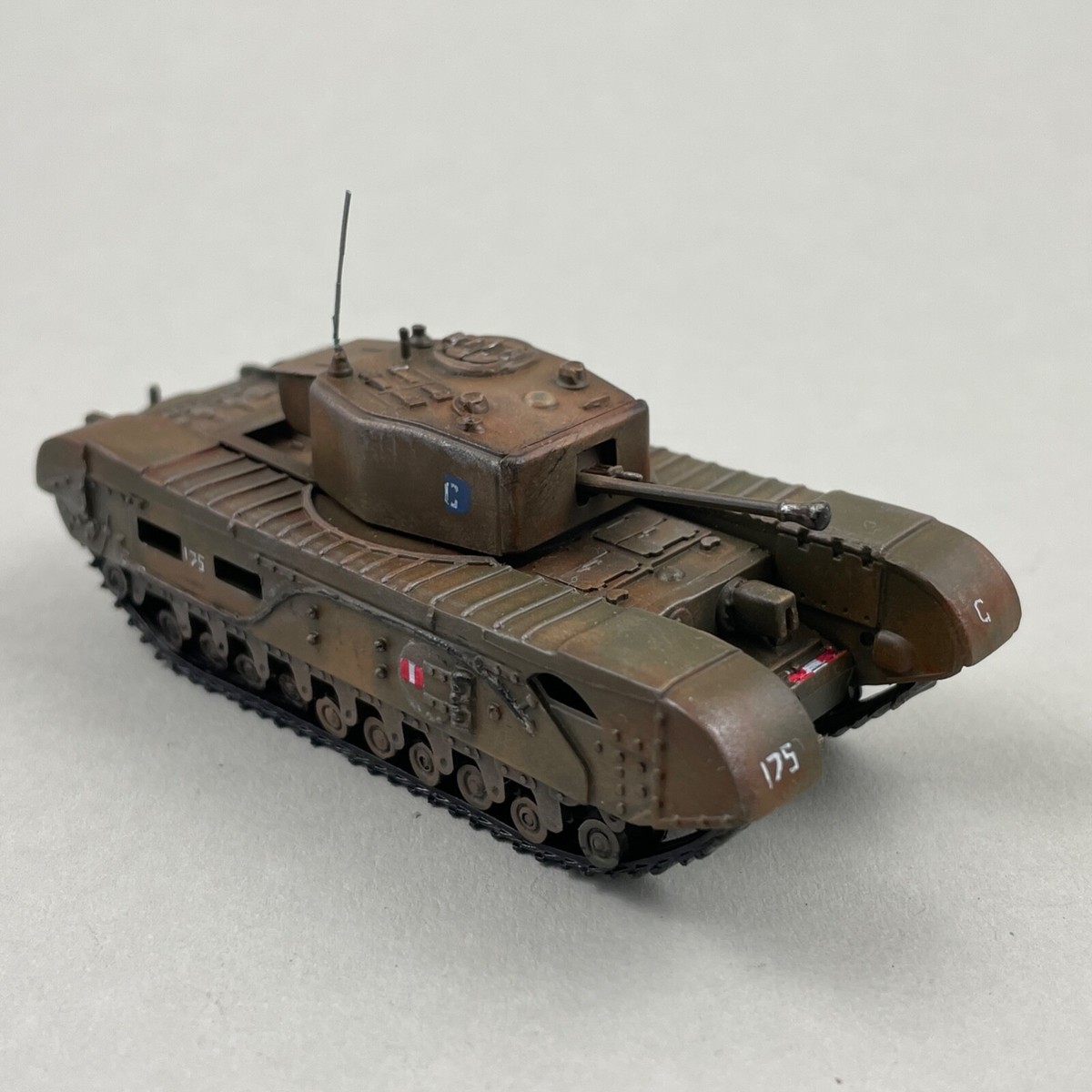AIRFIX、1/72、7個 Built 1/72 Scale Painted British Tank Churchill Mk.VII Airfix