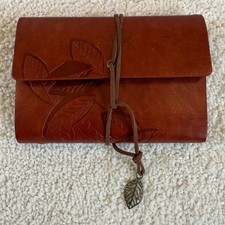 Leather Journal Refillable Rustic Diary Notebook Travel Journal Leaf Charm Brown