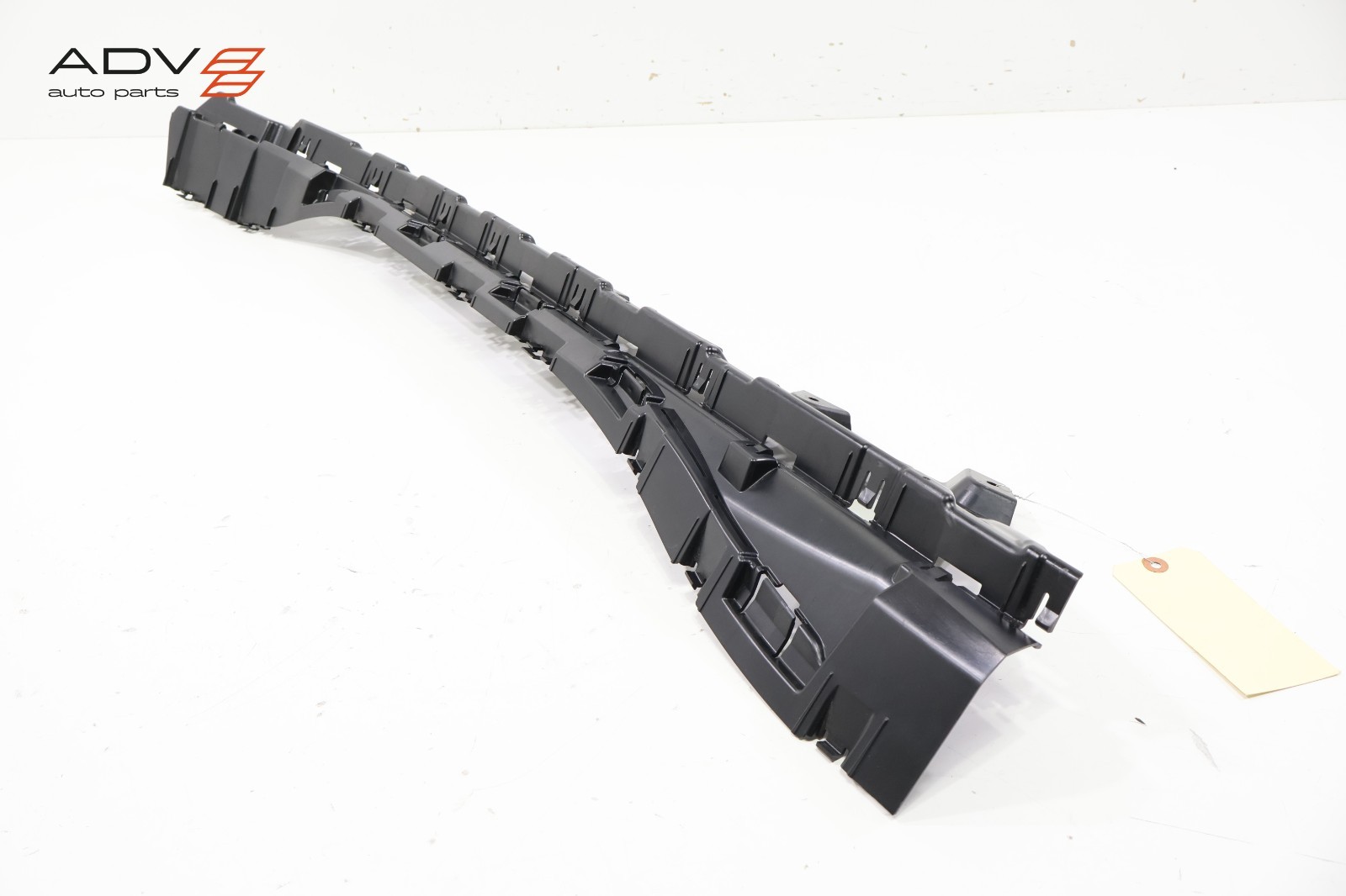 2014 - 2020 BMW i8 I12 COUPE LEFT SIDE SKIRT ROCKER MOLDING PANEL BRACKET OEM