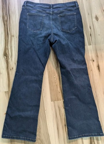 Womens Jeans size 18P Boot Cut Blue - Picture 5 of 7