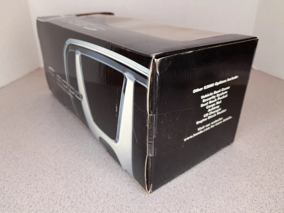 Nuevo AutoArt 1/18 Honda S2000 OEM Versión Equipo Opcional Plateado Muy Raro Foto 4 de 4