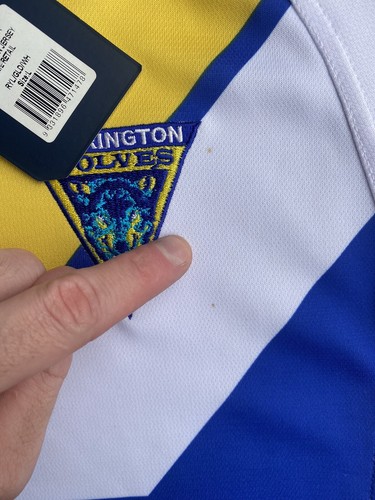 Warrington Wolves 2010 Home Rugby Jersey Size Large With Tags Super League - Picture 13 of 18