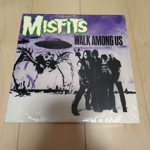 Misfits - Walk Among Us Alternate Takes (FC) (Vinyle Neuf) main image 0