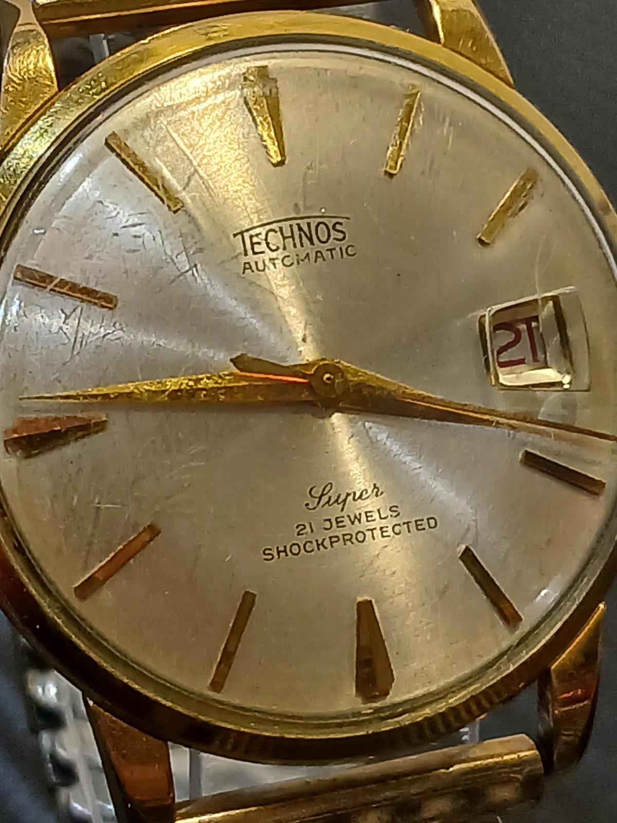 Technos Super Mechanical Automatic Vintage Watch - image 3