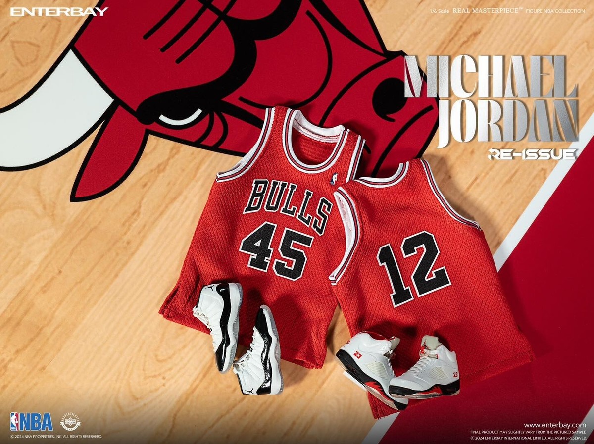 ENTERBAY RM-1053 マイケル ジョーダン Jordan NBA ENTERBAY NBA 1/6 Micheal Jordan I'M Back Bulls #45 & #12 Re