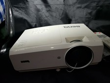 BenQ MW727 Projector 24" Lamp Hours Mint Condition
