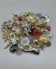 Lot Of 55 Vintage Brooches Costume Jewelry Marvella Coro Sara Cov Junk Jewelry