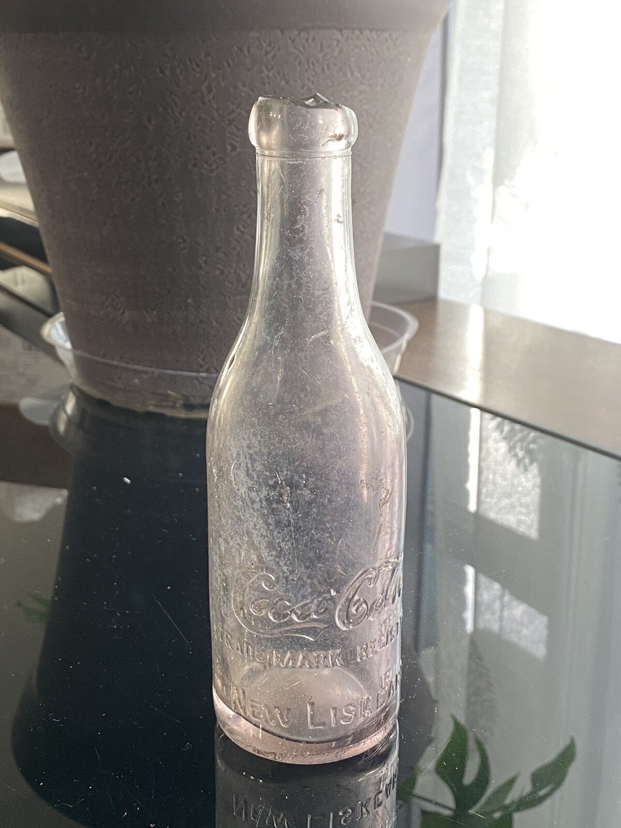 1906 Coca-Cola Coke straight sided bottle New Liskeard