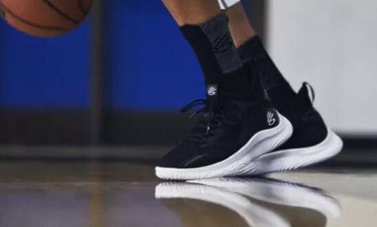 Under Armour Curry 8 “ Black White” 3023085-002 Men's Size