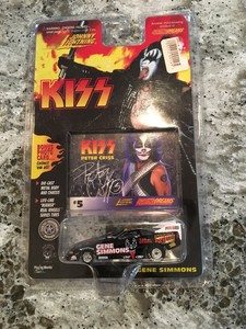 johnny lightning kiss cars
