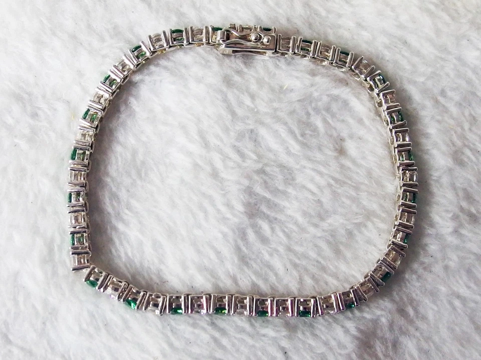 💎 Brazalete de tenis de plata de ley 925 circonitas cúbicas verdes y transparentes Foto 3 de 4