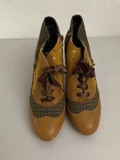 Vintage POETIC LICENSE Betseys High Heel Booties Ribbons Victorian Art EUR 39