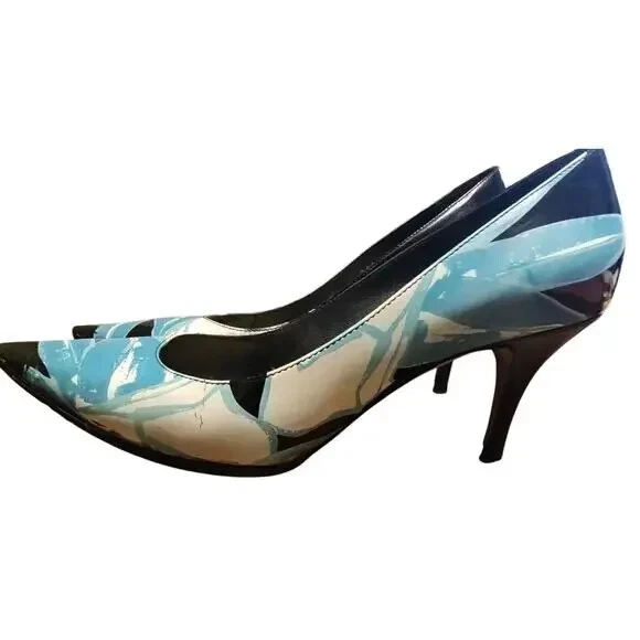 Escarpins à talons CHRISTIAN DIOR cuir verni bleu noir blanc pointure 36,5