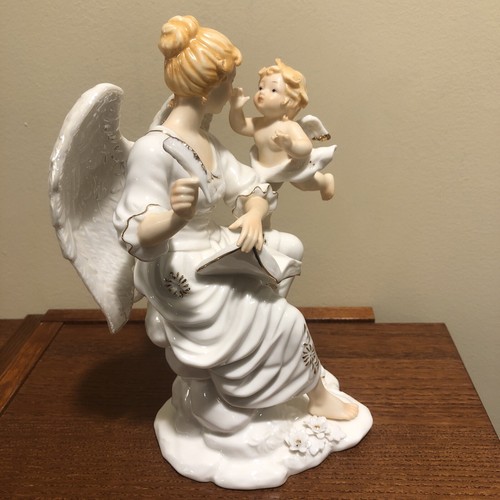 O’Well Porcelain Angel Figurine With Cherub Holding Feather 9” EUC - Picture 4 of 11