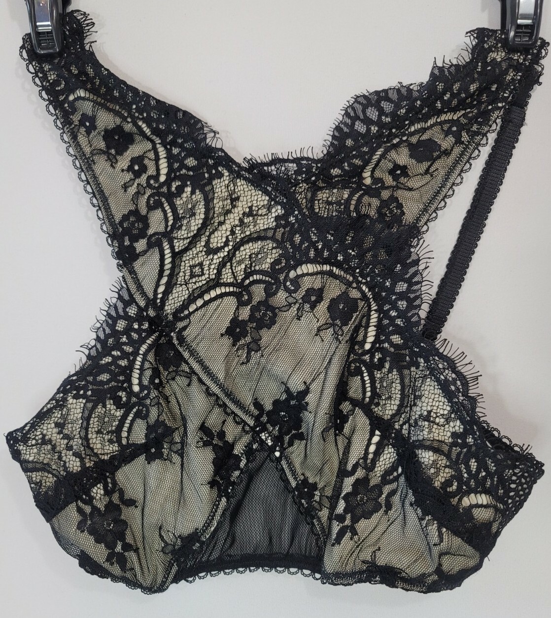 Picture 1 of 11