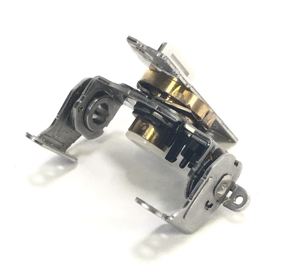 SONY HXR-NX5 NX5 HXR-NX5U NX5U HXR-NX5N NX5N parte di ricambio obiettivo blocco ottico EUR 444,57 - IT SONY HXR-NX5 NX5 HXR-NX5U NX5U HXR-NX5N NX5N parte di ricambio obiettivo blocco ottico EUR 444,57 - IT