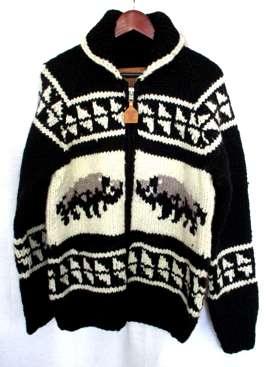 Cowichan Kanata Mens Sweater Large Black & White Buffalo Cowichan Kanata Mens Sweater Large Black & White Buffalo