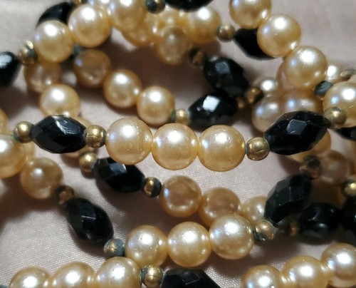 QVC VTG Black Cream Glass Pearl Golden Seed Beaded 25" Classic Necklace - Picture 6 of 11
