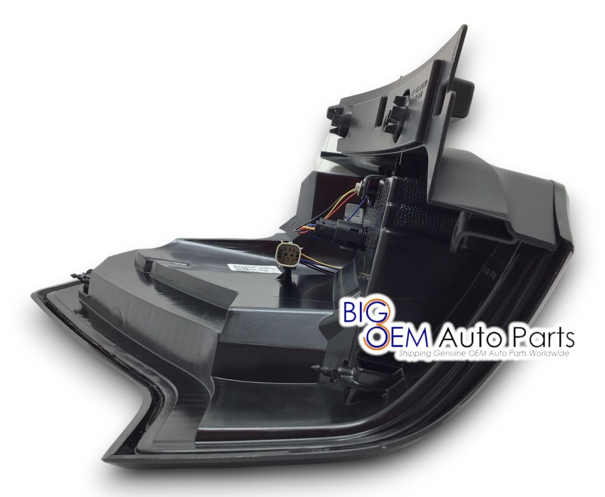 2018 - 2021 Ford Expedition RH Passenger Side LED Tail Lamp OEM