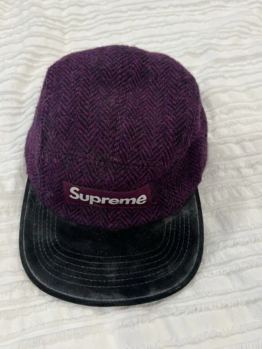 Casquette Supreme Harris tweed 5 panneaux violet noir noir logo homme vintage made