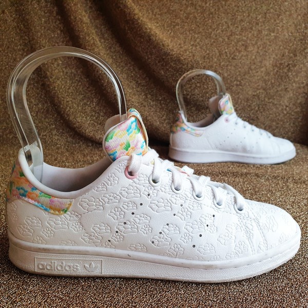 Adidas Disney Shoes Sz US5 UK3.5 White Bambi Stan Smith Floral Lace Up GV7931