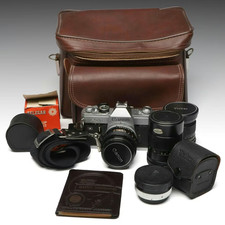 Canon FTb 35mm Film Camera Kit w/ FD 50mm 1.4 Vivitar Lenses Case