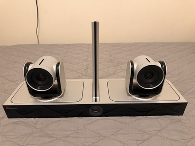 Polycom 2201-69572-001 EagleEye Director II W/ 2 MPTZ-10 Cameras / NO AC Adapter