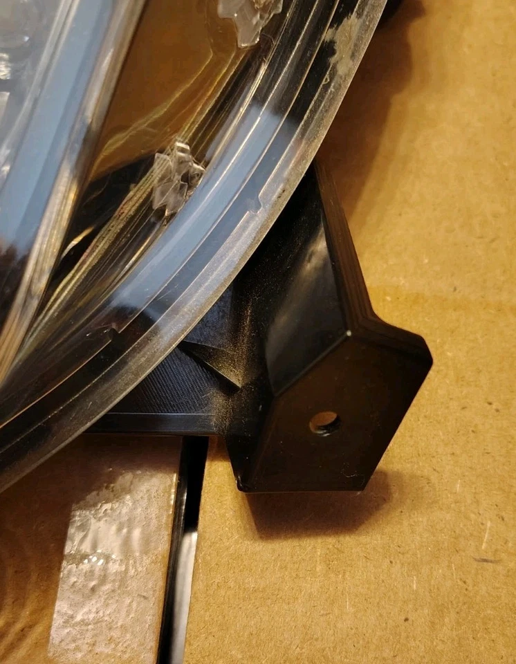 Lámpara marcadora lateral derecha/lámpara antiniebla OEM EJ7Z-13200-C para Lincoln MKC 2015-2019 Foto 4 de 4