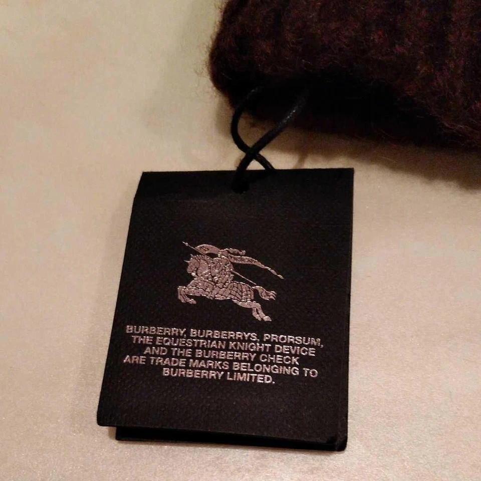 Gorro Burberry Prorsum 100 % tejido cachemir hecho en Italia púrpura camel nuevo Foto 2 de 4