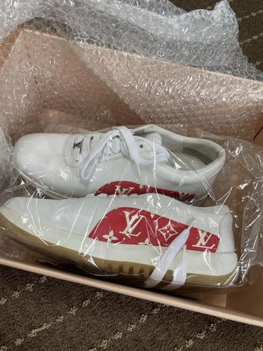 Baskets homme Louis Vuitton Supreme taille 9,5US blanc/rouge état d'usage