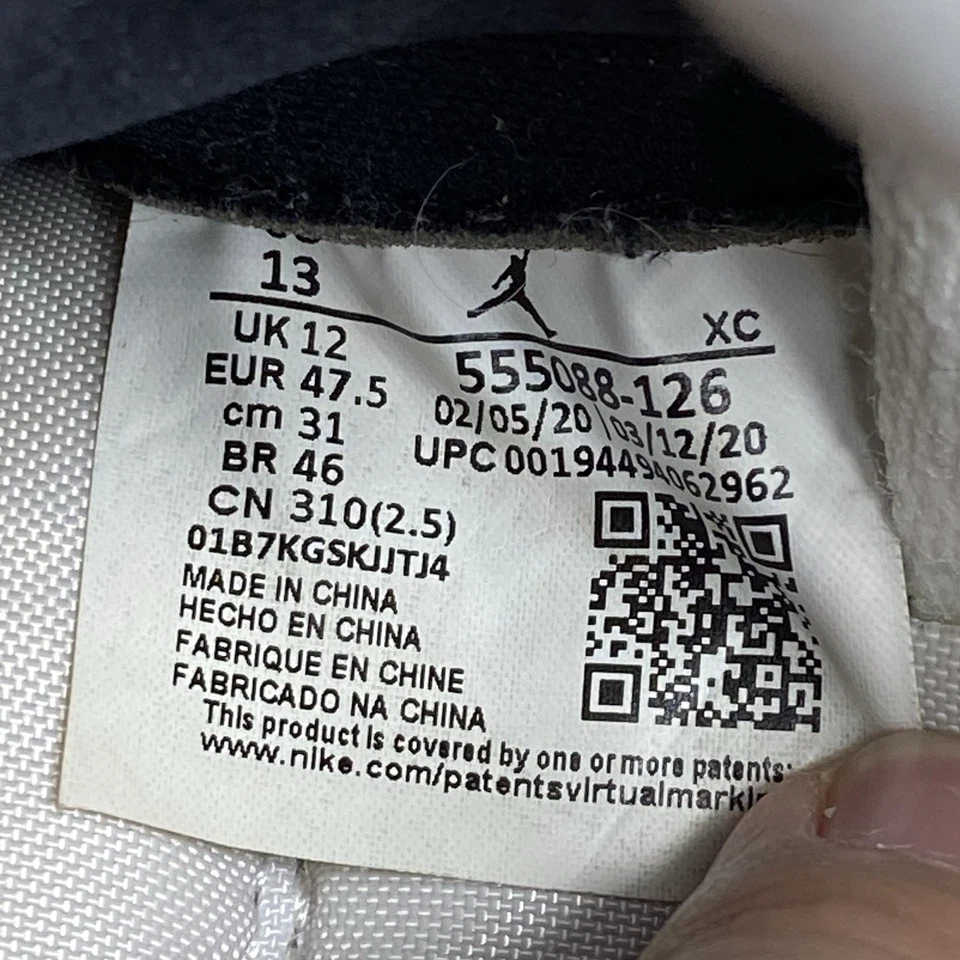 Talla 13 - Nike Hombre Air Jordan 1 Retro Alto OG Gris Humo 2020 555088-126 Foto 4 de 4