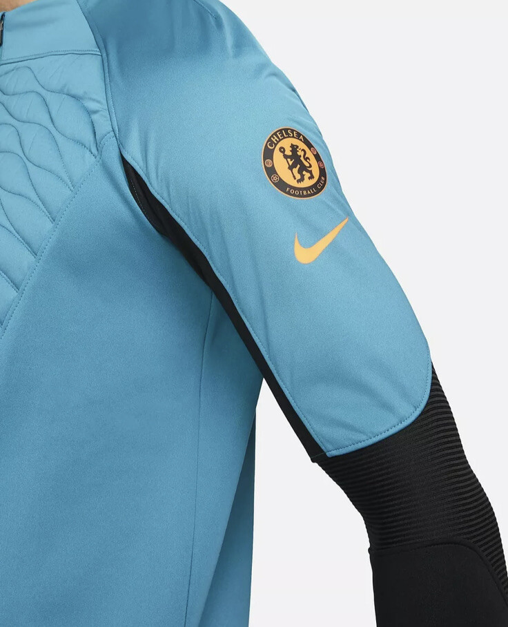 Nike Chelsea Fc Strike Winter Warrior Men's Therma-FIT Drill
