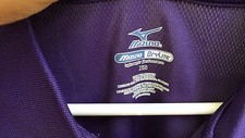 Preços baixos em Mizuno Poliéster, manga curta, casual, com Preços baixos em Mizuno Poliéster, manga curta, casual, com