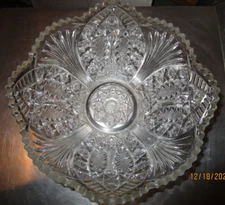 Vintage glass bowl or punch bowl base with scalloped sawtooth edge b35