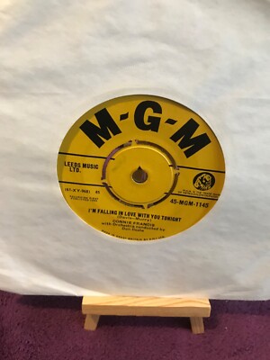 CONNIE FRANCIS, I M FALLING IN LOVE WITH YOU TONIGHT / BABY S 1st CHRISTMAS, 7 