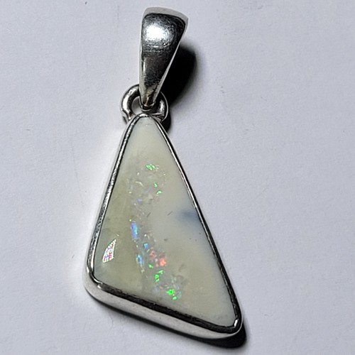 Bunt poliert natürlicher Opal Stein Sterlingsilber Dreiecksform 1,5" Anhänger ~5g - Bild 3 von 11