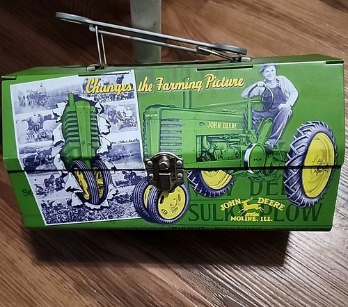 John Deere Tin Lunch Box With Double Hinged Lid And Plastic Wrench Handle