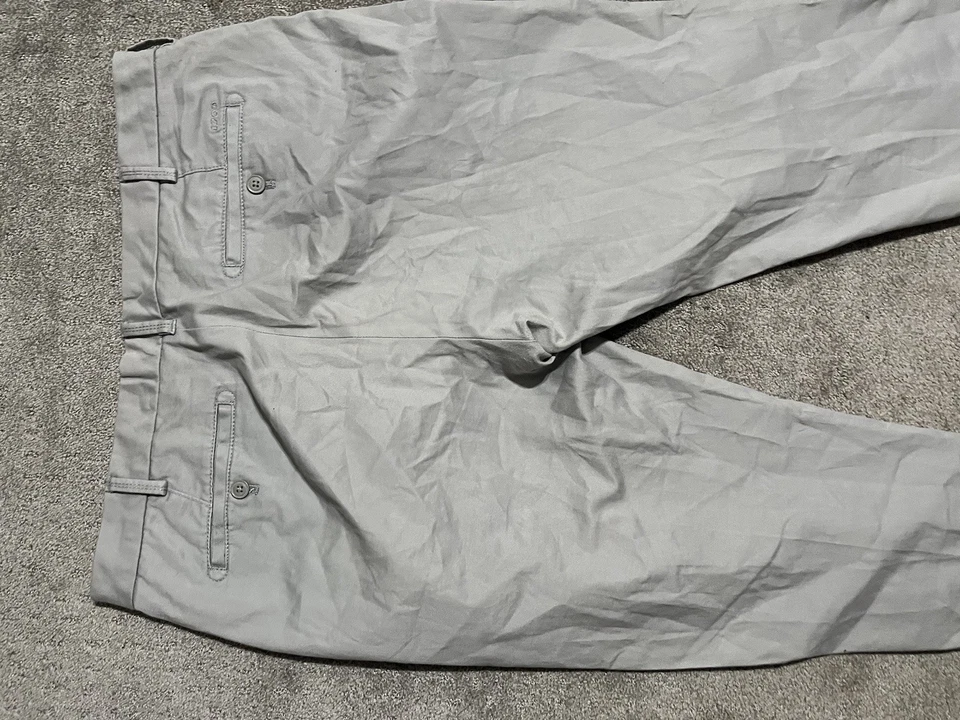 Izod Saltwater Mens Pants 36x32 Gray Straight Leg Canvas Flat Front Chino - Image 4 of 4