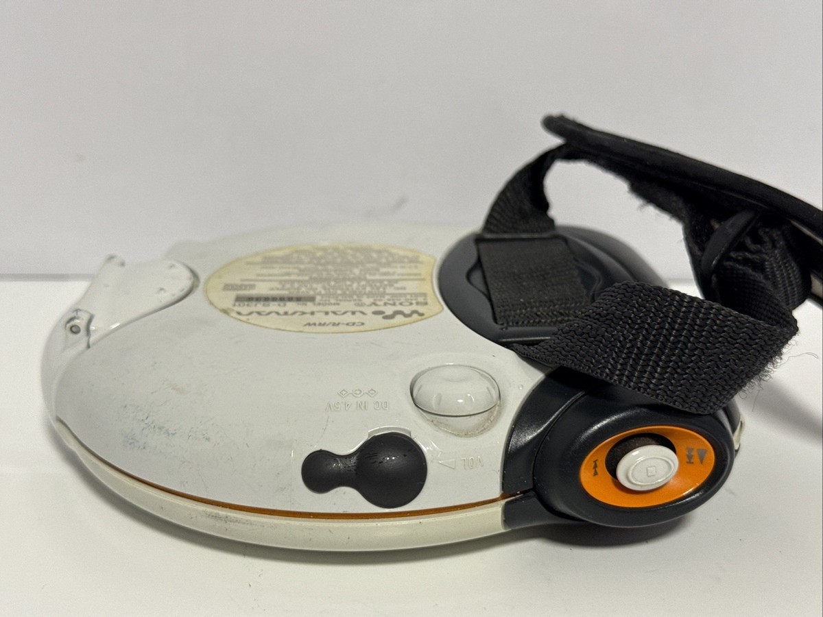 Sony Walkman D-SJ301 CD-R/RW Portable CD Player for parts or