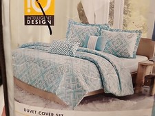 Intelligent Design 5 Piece Queen Duvet Cover Set