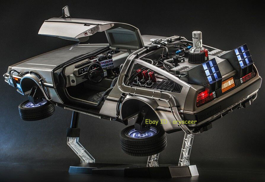 Hot Toys MMS636 Back to the Future Time Machine II 1/6 Vehicle In