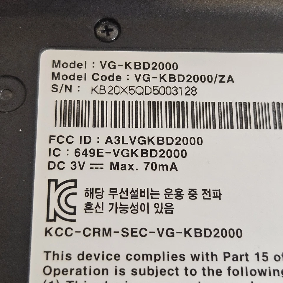 Samsung VG-KBD2000 Wireless Bluetooth Keyboard For Smart TV With Touch Pad - Image 4 of 4